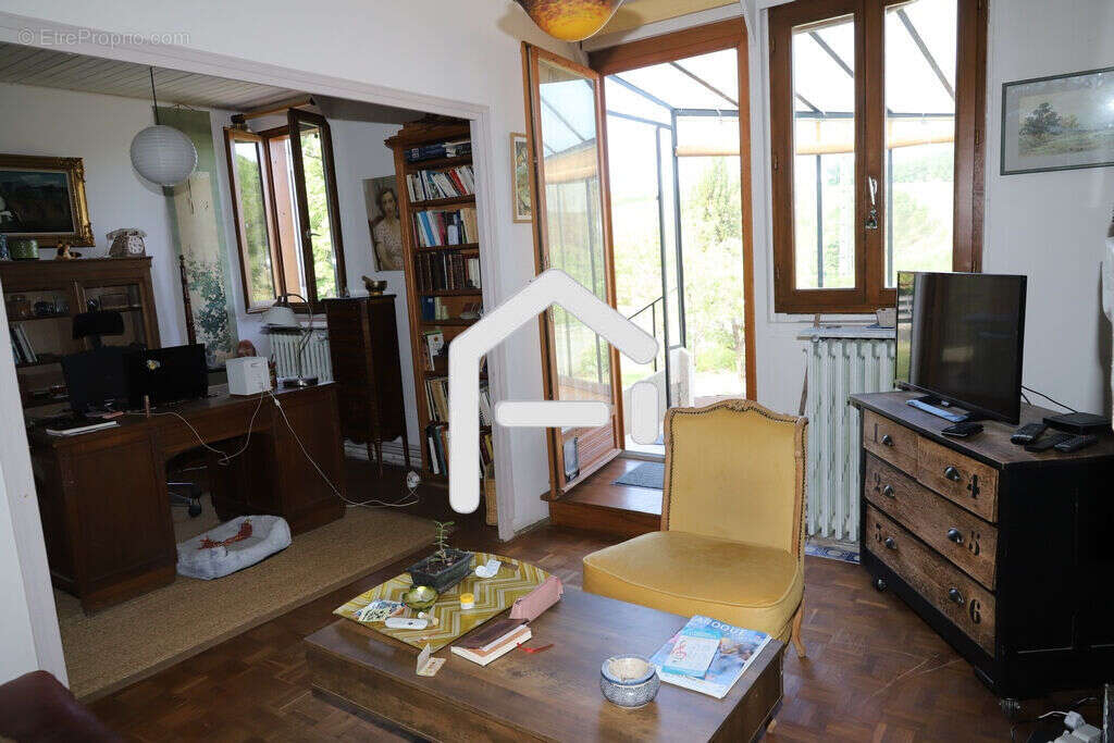 Maison à LAROQUE-D'OLMES