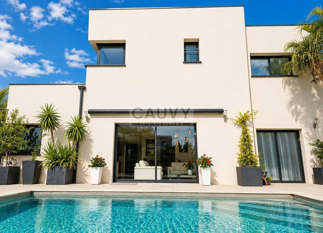 Maison à AGDE