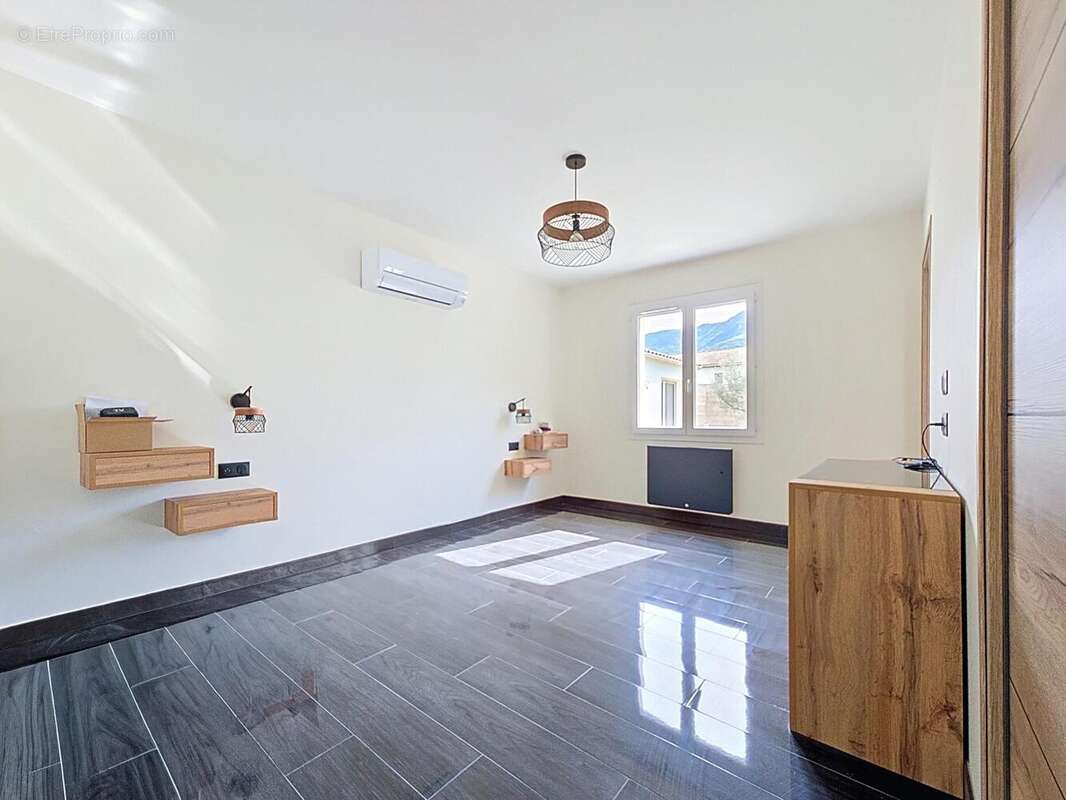 Photo 9 - Maison à LES AIRES