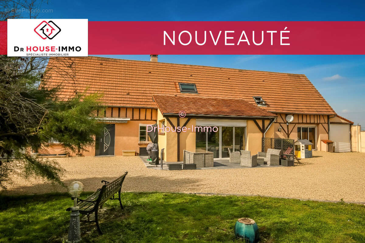 Maison à COURVILLE-SUR-EURE