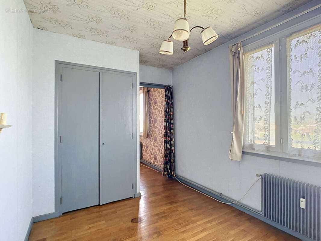 Appartement à BELLEVILLE