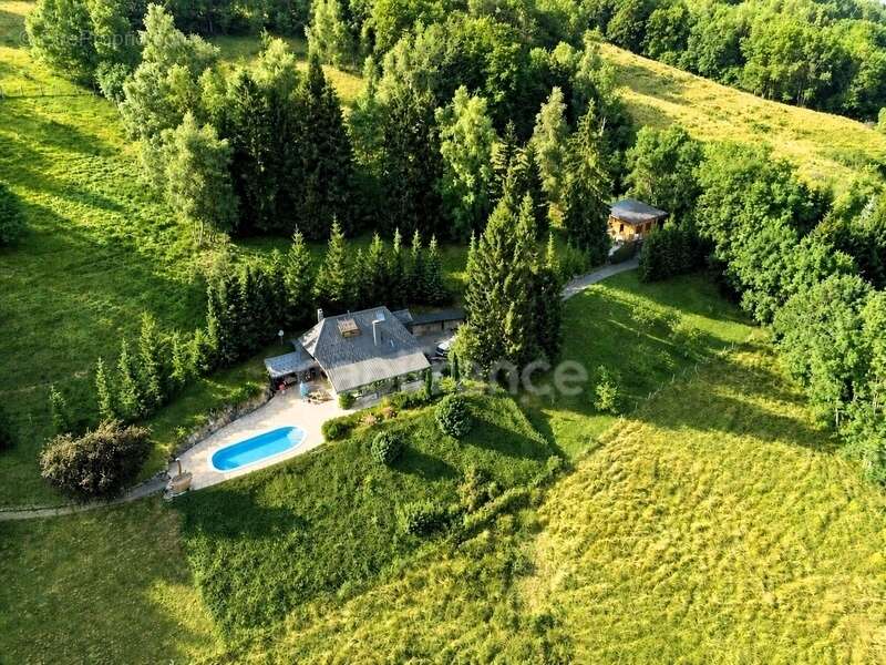 Maison à LES DESERTS
