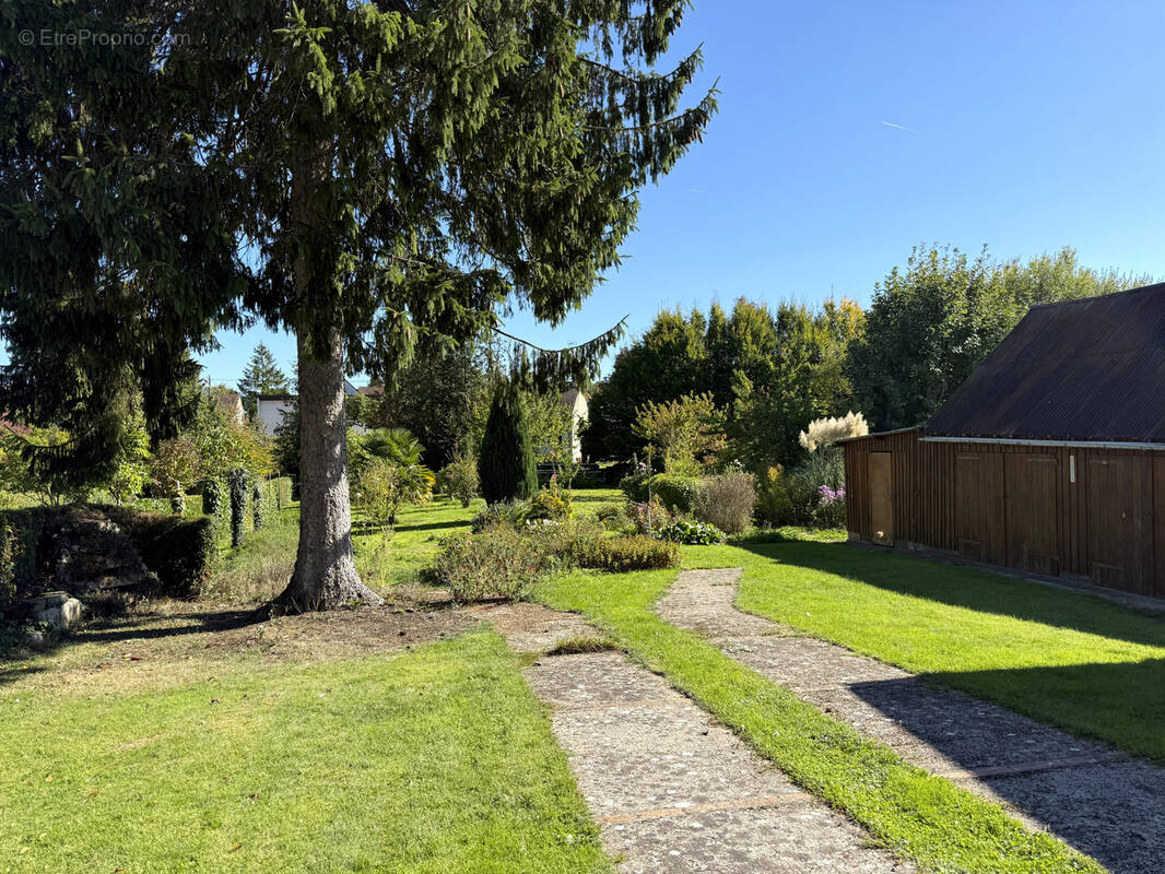 Maison à LA FERTE-VIDAME