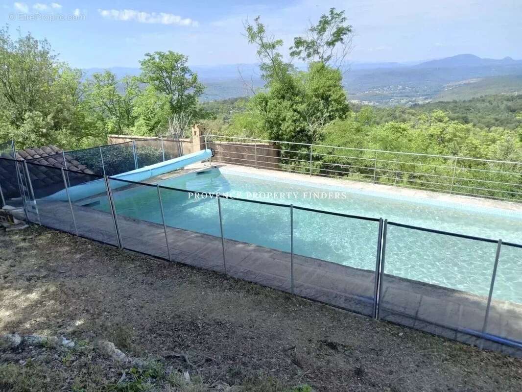 Maison à TOURTOUR