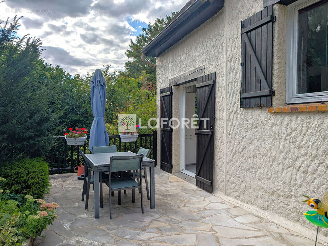 Maison Marly Le Roi 5 pièce(s) 120 m2 - photo 17
