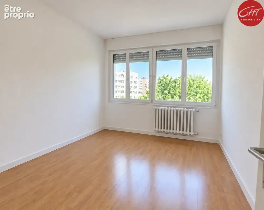 Appartement vendu loué T4 82,5m2 avec garage et cave - photo 6