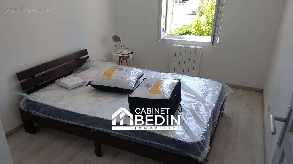 Maison 173 m² à Coutras  - photo 9