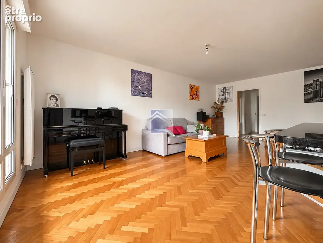 Coeur de ville - 3 pièces de 69,57 m2 - deux balcons, cave et parking ! - photo 5