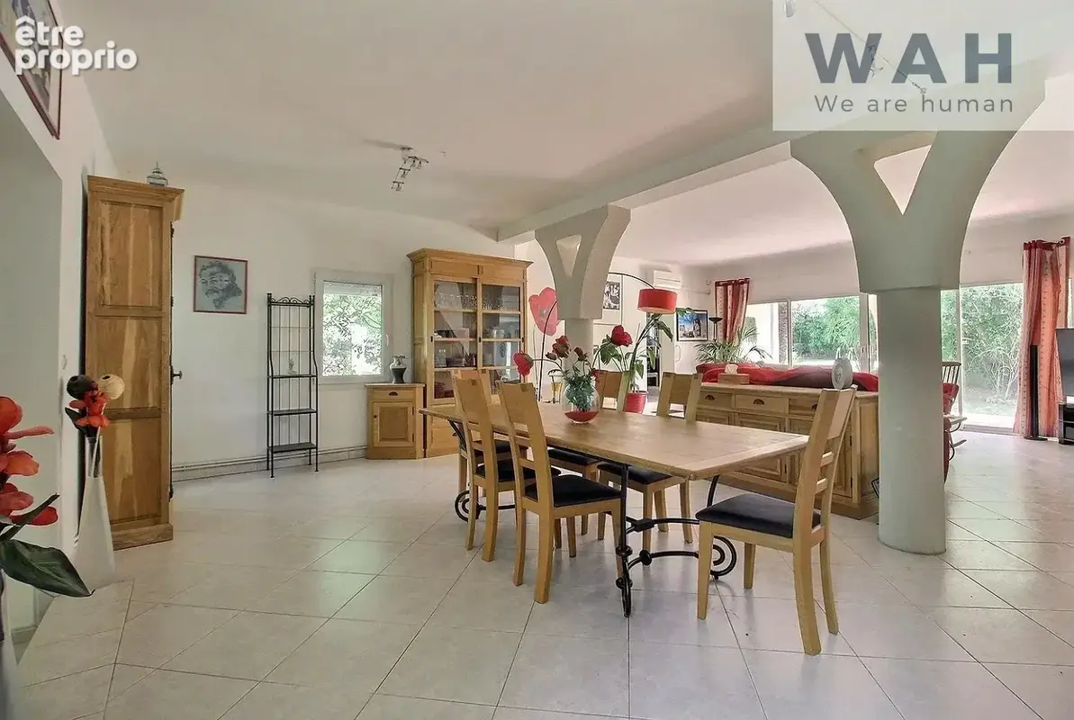 Vente villa 6 pieces, 5 chambres + garage et piscine viols - - photo 2