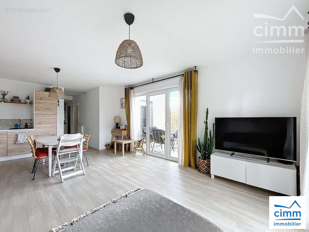 Appartement à NOYAL-CHATILLON-SUR-SEICHE