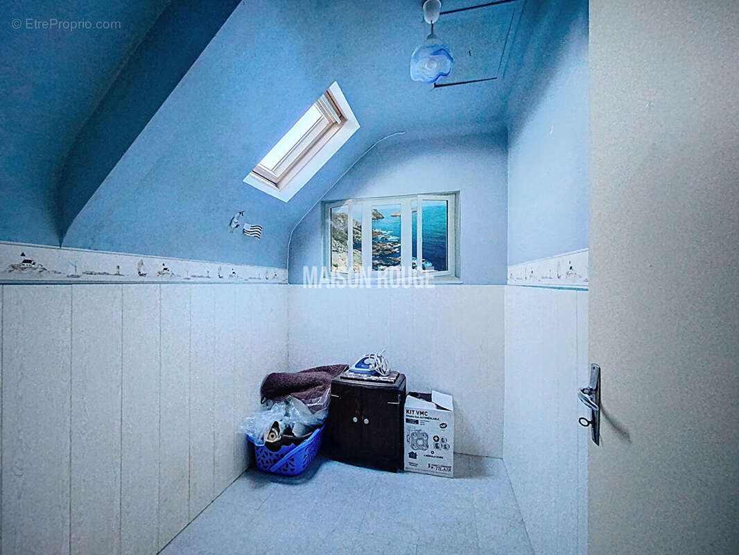 PLOUEZEC  Maison en pierre 103 m² Jardin 2360 m² - photo 12