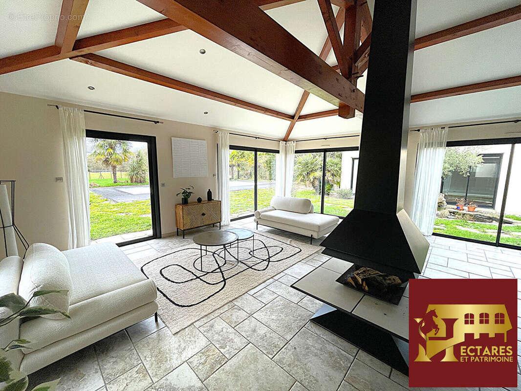 Maison à LA CHEVROLIERE