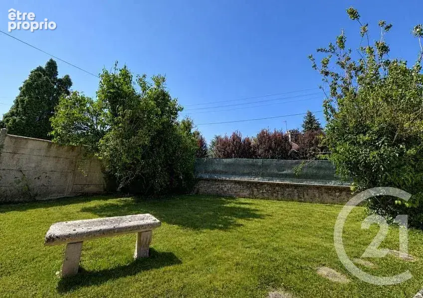 Maison 8 pièces 262 m² à vendre à Rambouillet (78120) - photo 2
