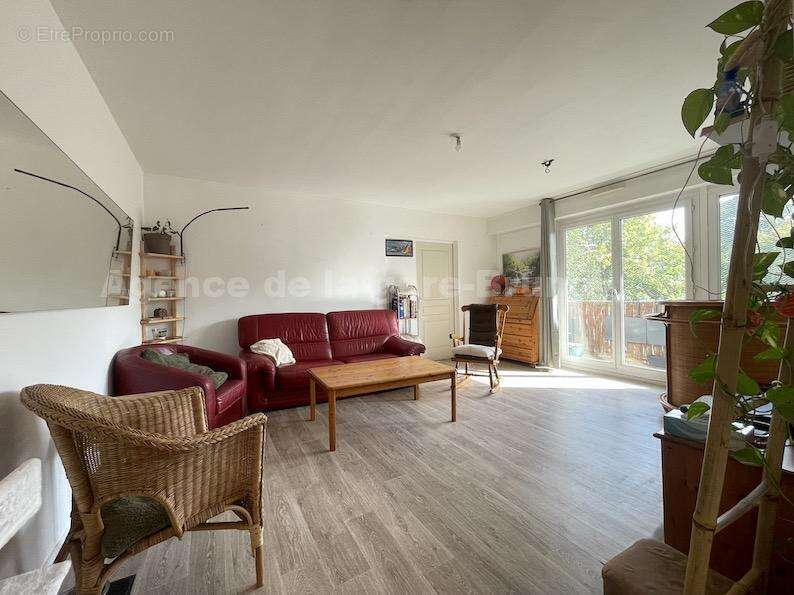 IMG_7180 - Appartement à COMBS-LA-VILLE