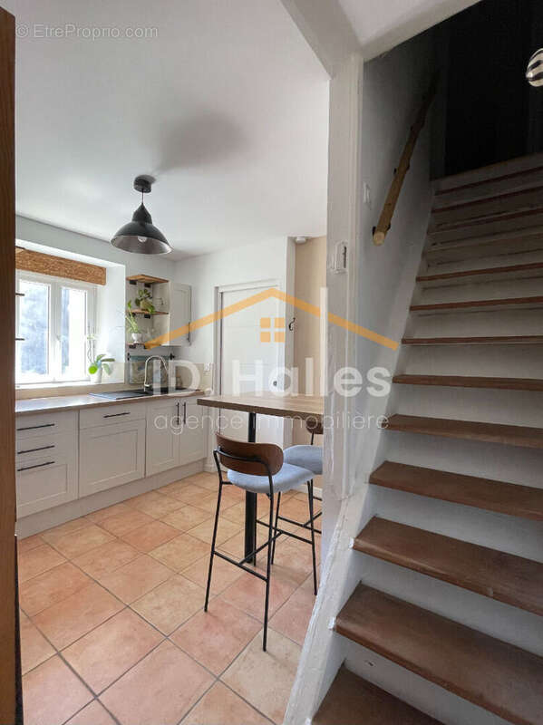Maison rénovée avec charme - 2 chambres - photo 6