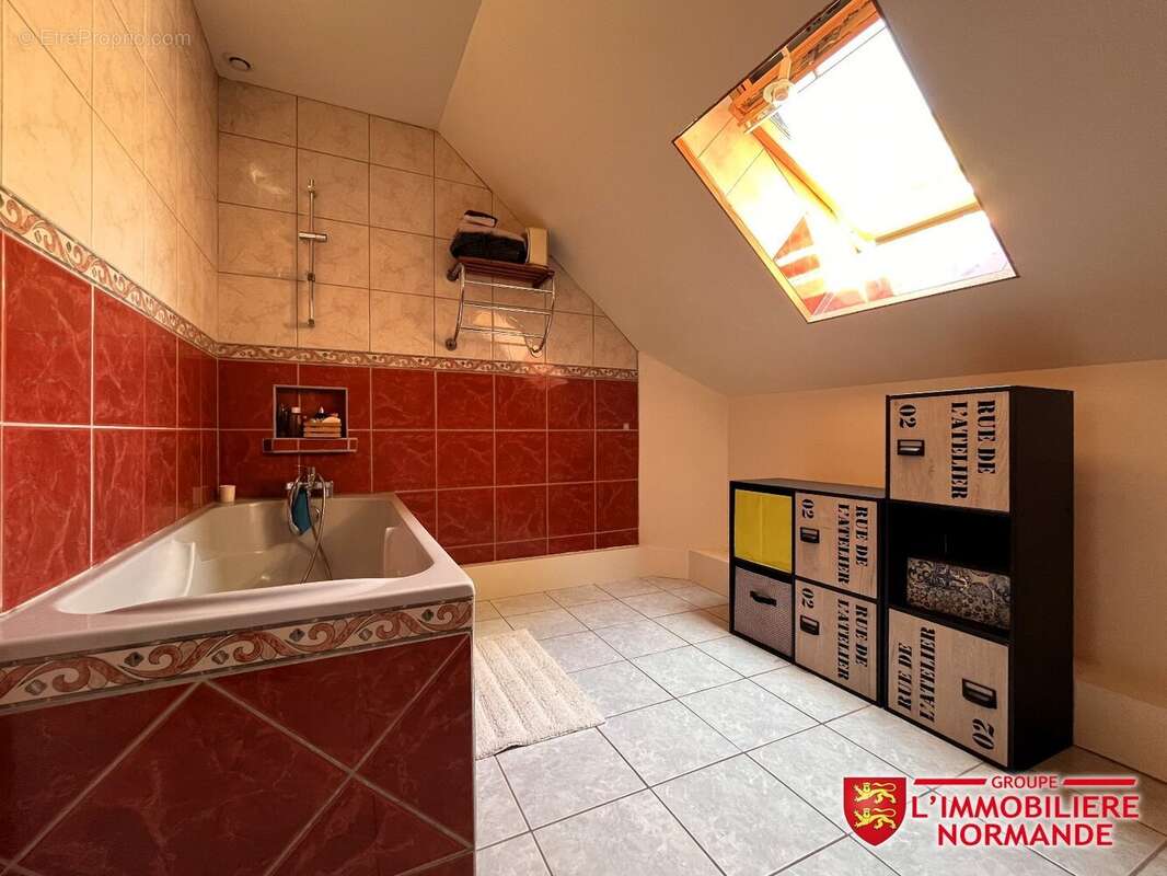 Maison d'architecte 138 m² - 4 chambres - 2.300 m² jardin - photo 13