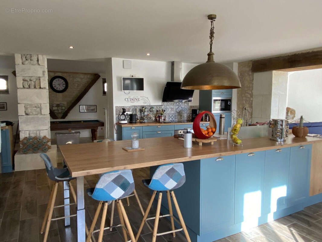 CUISINE - Maison à CIERZAC