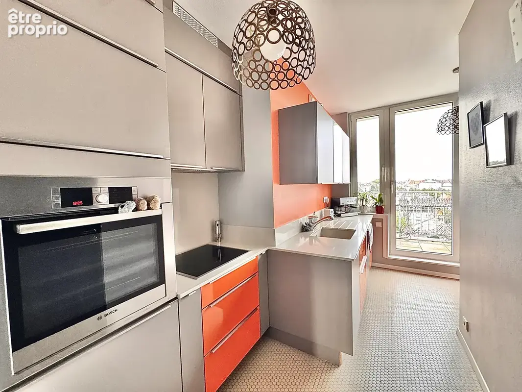 Penthouse de 72 m2 + cave + parking - photo 4