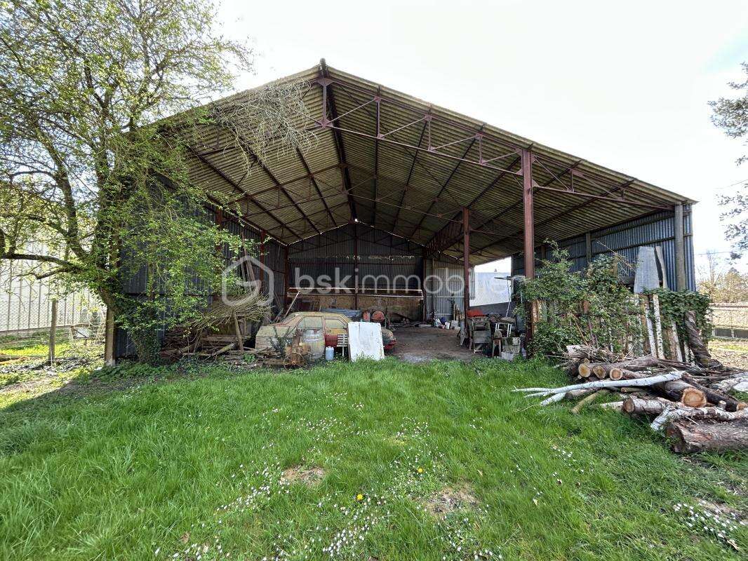  terrain 1 041 m² avec hangar 225 m² – fort potentiel – environnement calme - photo 4