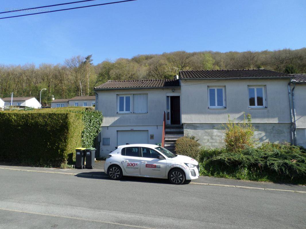 Maison à NOUZONVILLE