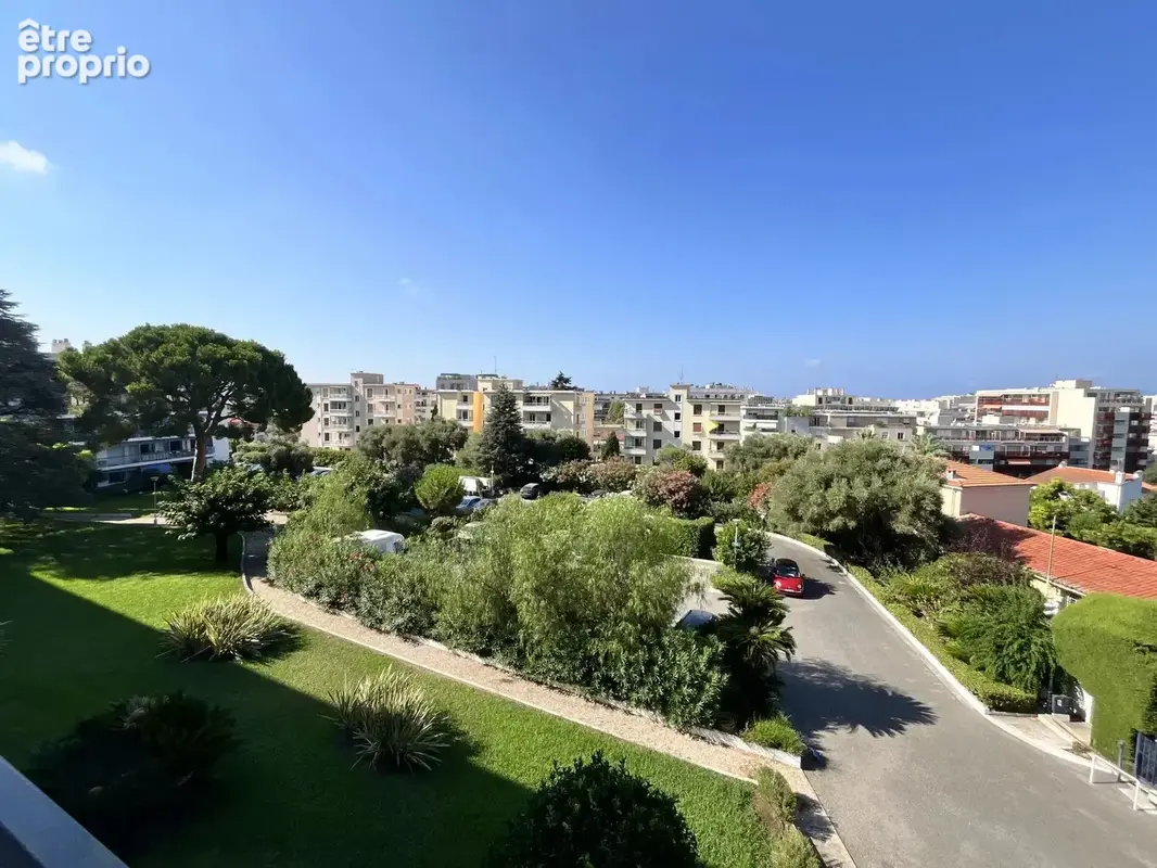 Appartement 2/3 de 53 m² pieces à juan les pins - photo 2