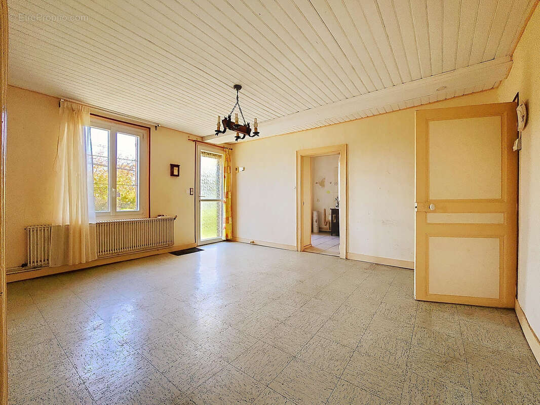 Maison à HOUVILLE-EN-VEXIN