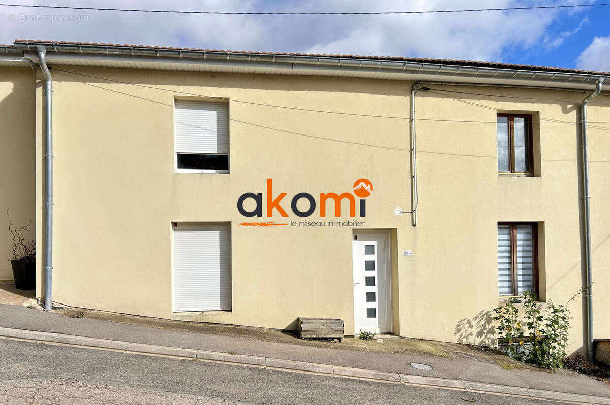 Maison à COLOMBEY-LES-BELLES