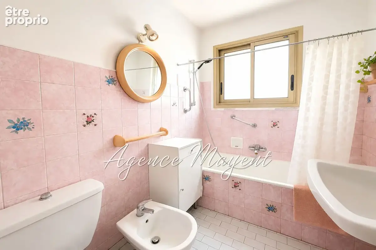 Appartement 3 pièces 56 m² à vendre à Cannes (06400) - photo 5