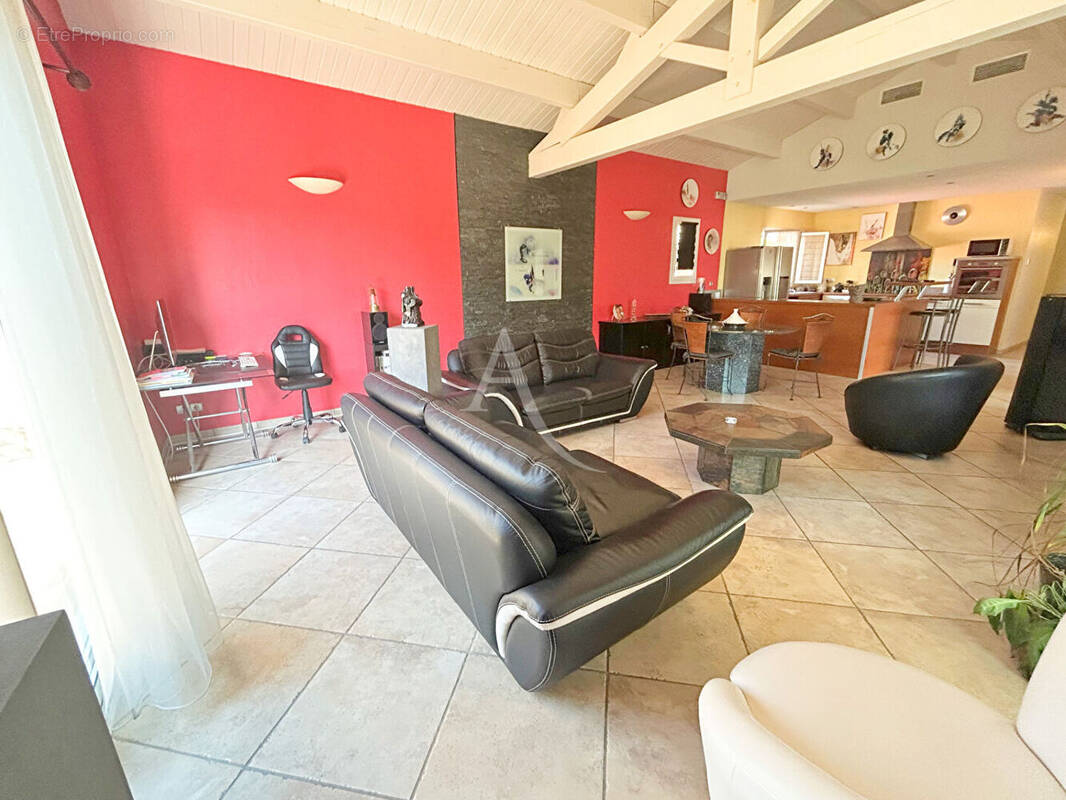 Maison à CANET-EN-ROUSSILLON