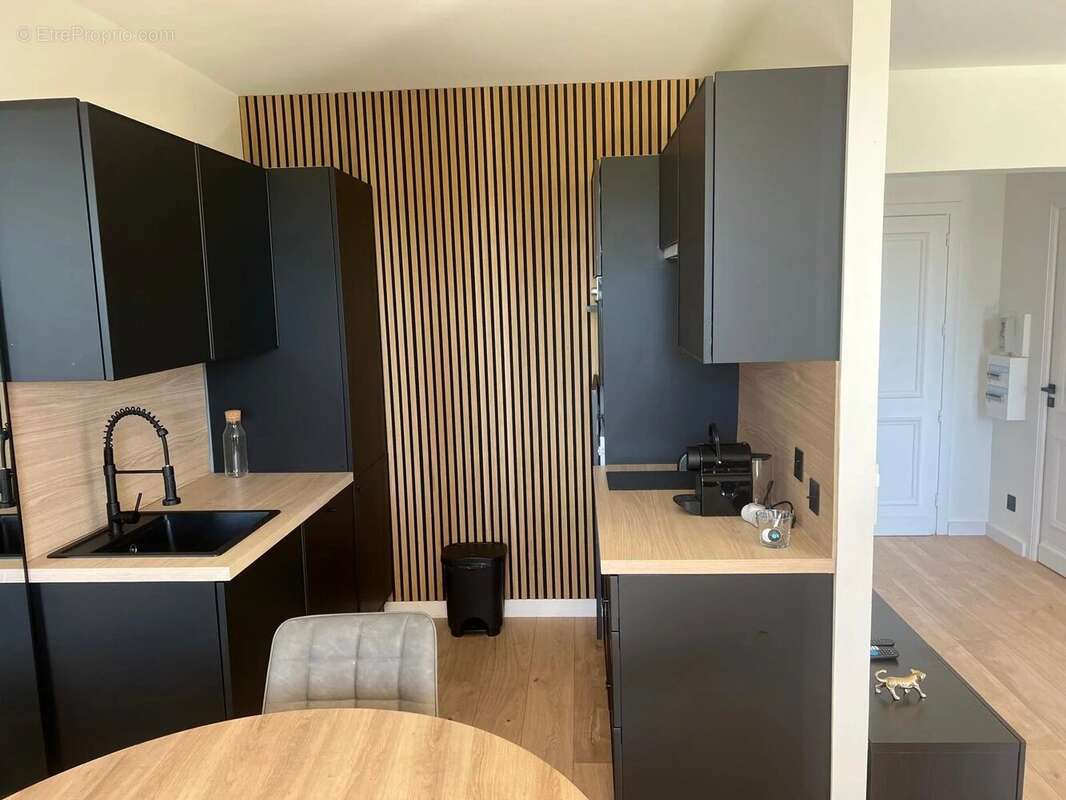 Appartement à VILLENEUVE-LOUBET