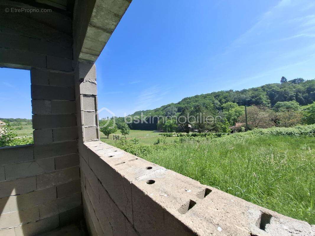 Maison à terminer de 160 m² – Vue campagne – Pessac-sur-Dordogne (33890) - photo 5