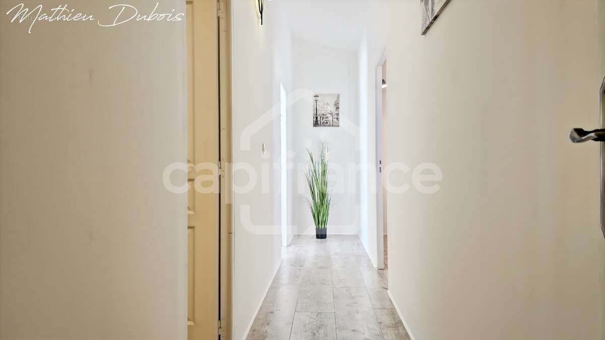 Villa d'architecte avec maison d'amis, piscine et 1,2 hectare au cœur du Périgord Vert - photo 11