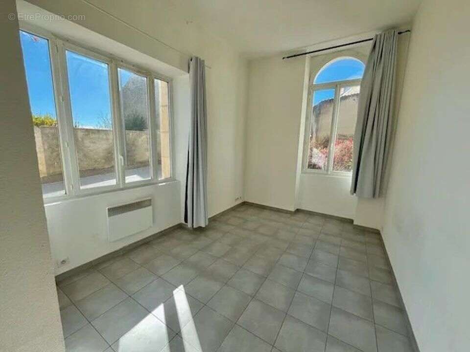 Appartement à VALENSOLE
