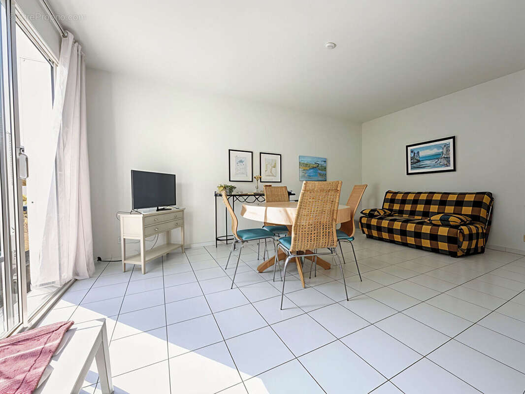 Maison à VAUX-SUR-MER