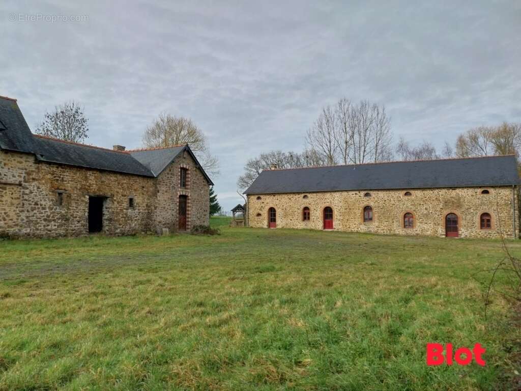 Maison à LAUNAY-VILLIERS