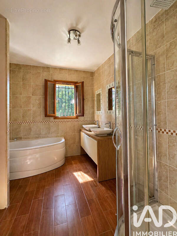 Photo 6 - Maison à SOLLIES-PONT