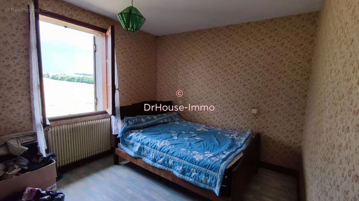 Maison à SAINT-AVIT