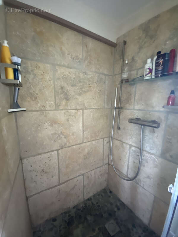 Maison à LE COLLET-DE-DEZE