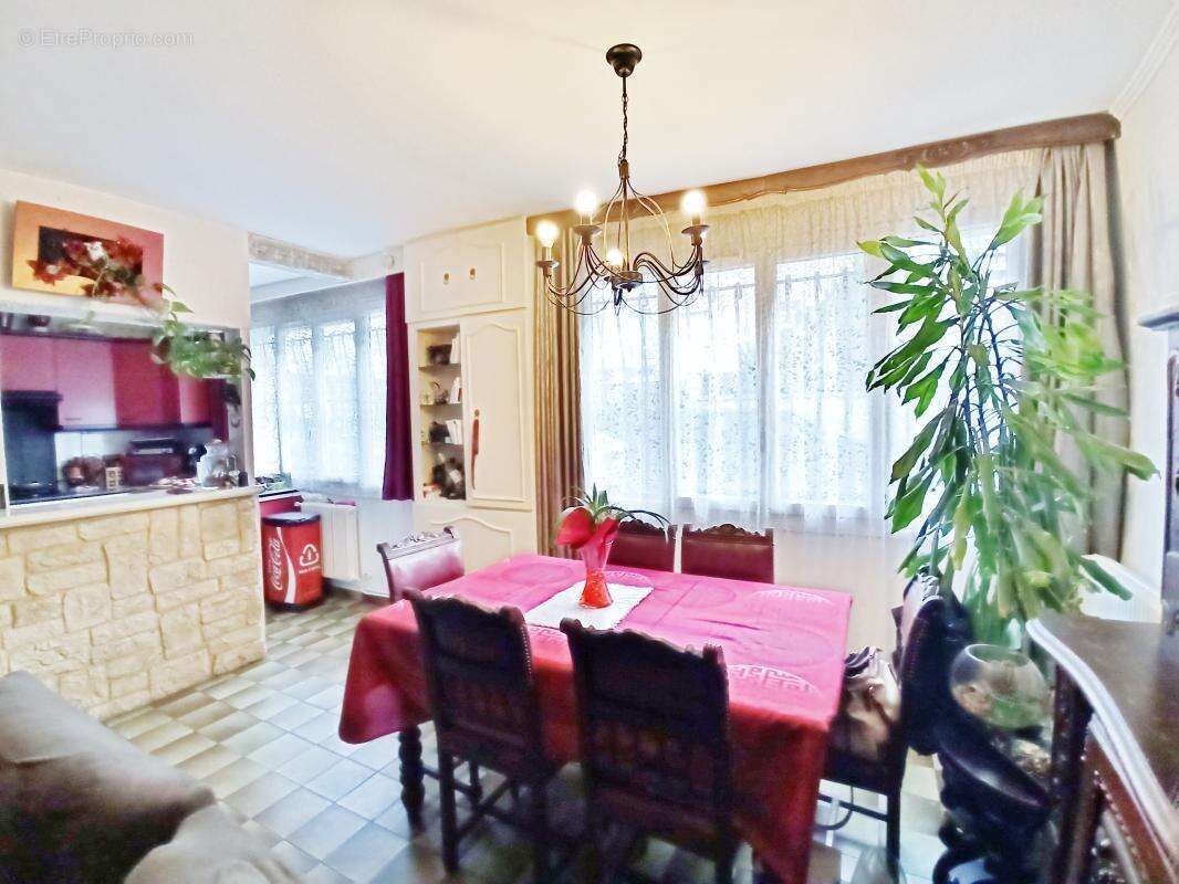 Appartement à MONTREUIL