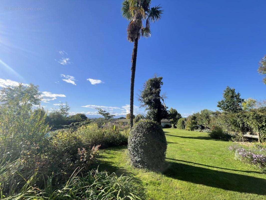 Maison à SAINTE-DODE