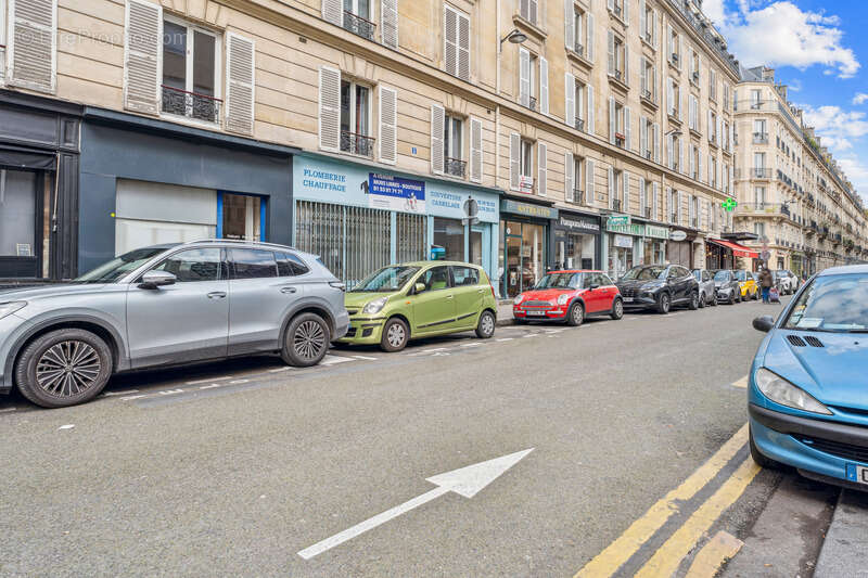 Commerce à PARIS-17E