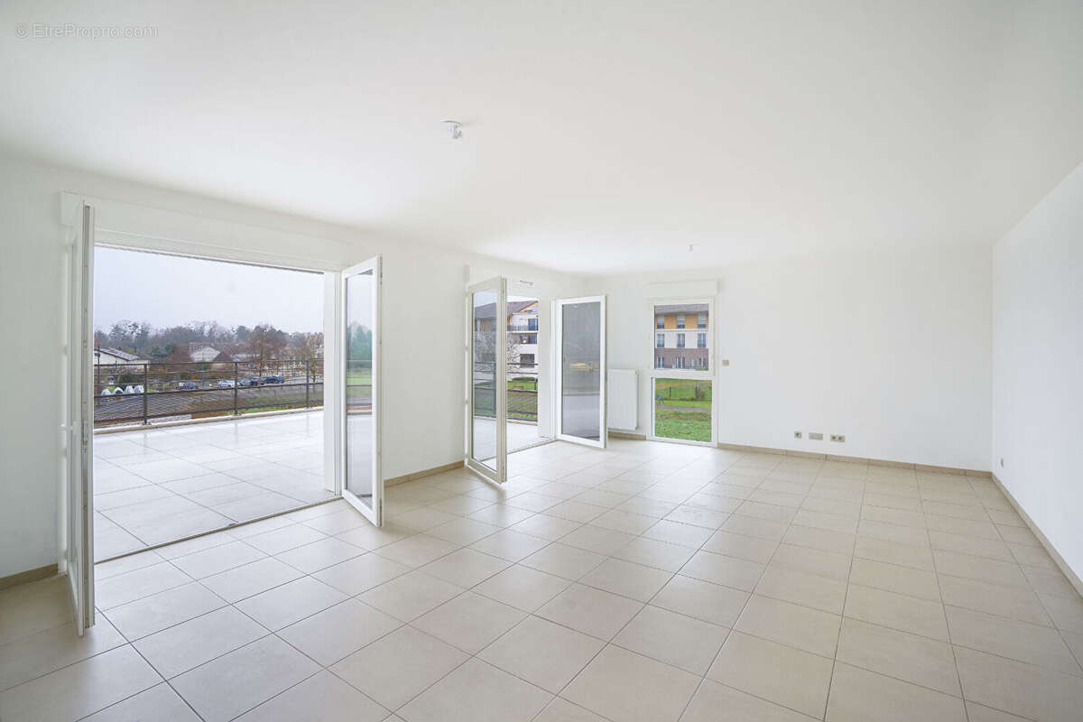 Appartement Sancé 4 pièces 96 m2 - photo 2