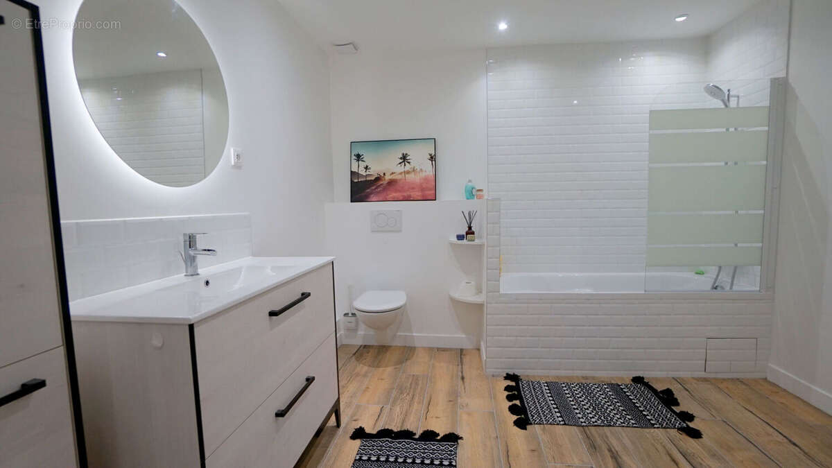 Maison à MEZY-SUR-SEINE