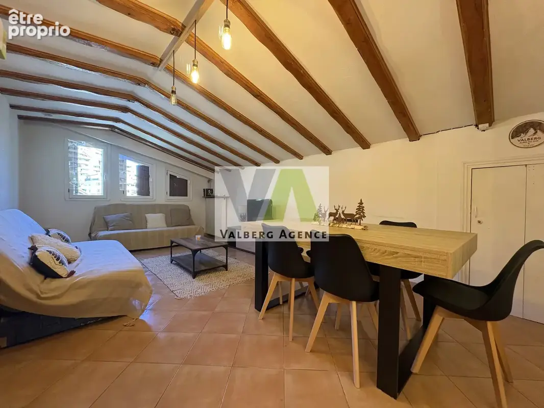 Appartement à DALUIS
