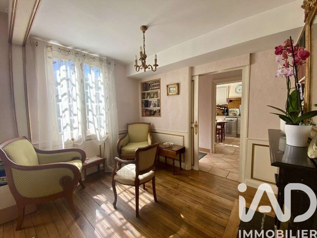 Photo 5 - Maison à BEAUVAIS