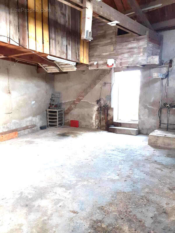 Maison à NIEUL-LE-DOLENT