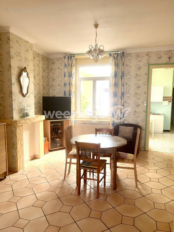 Maison à ALLENNES-LES-MARAIS