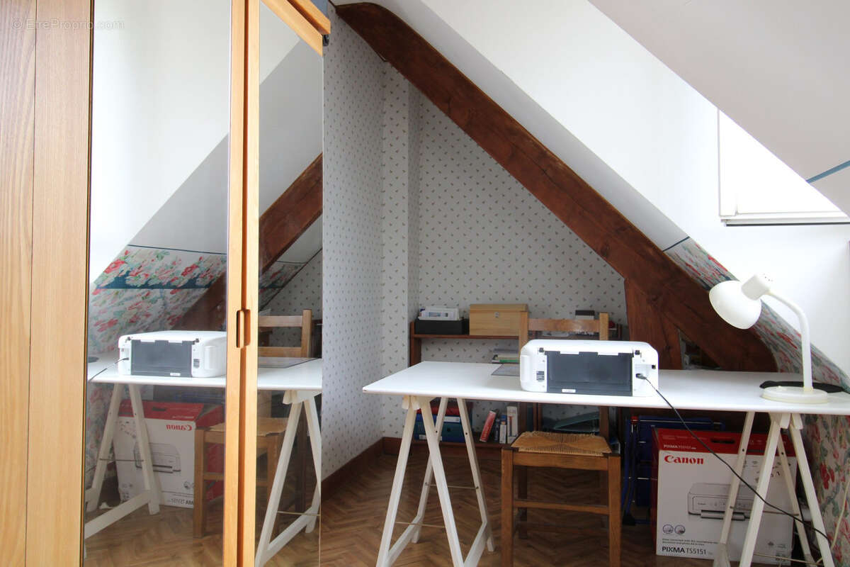 Maison à SARTROUVILLE