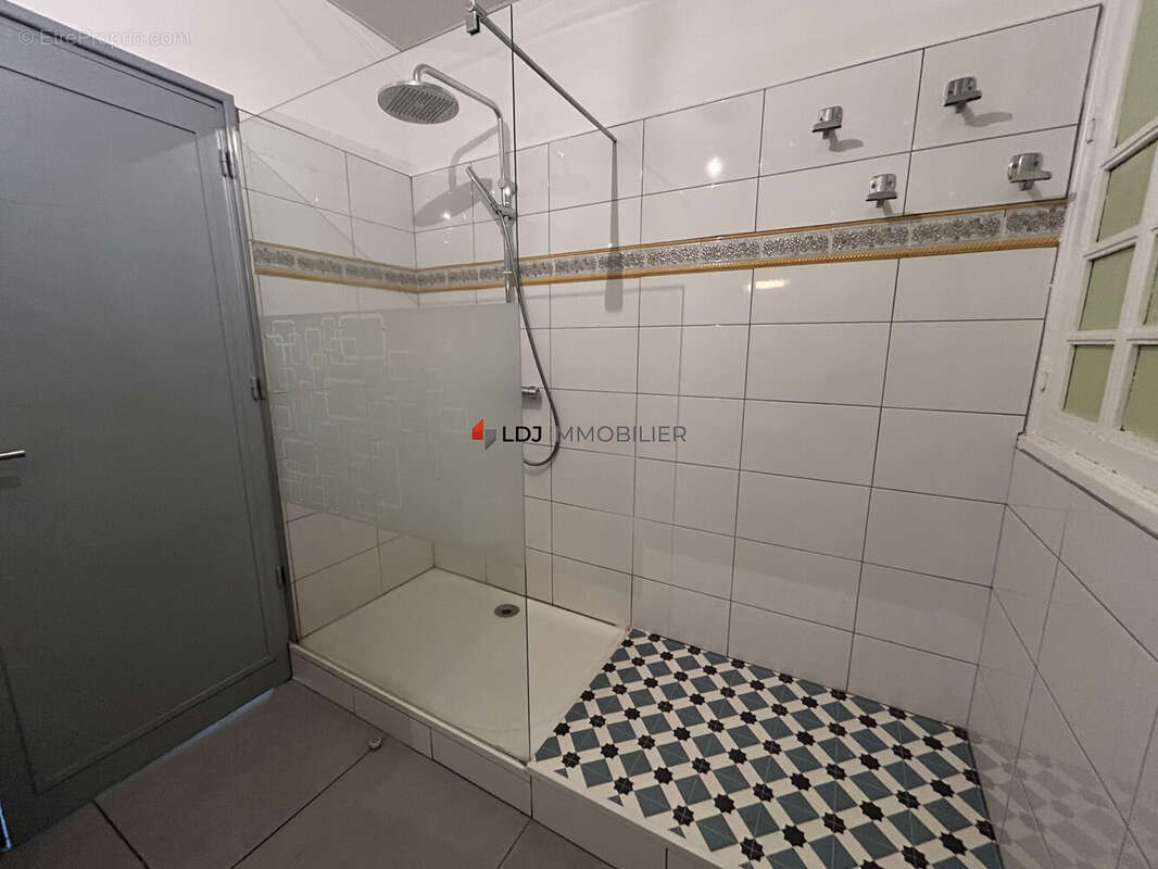 Appartement à CERET