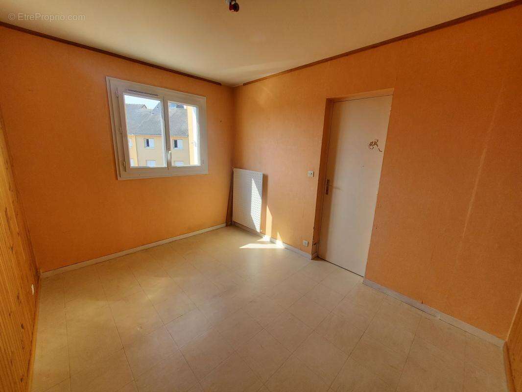 Beau T4 avec parking, cave et balcon - photo 15